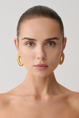 Yara Metal Wounded Stud Earring - Gold