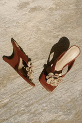 Reed Floral Raffia Heel - Tan