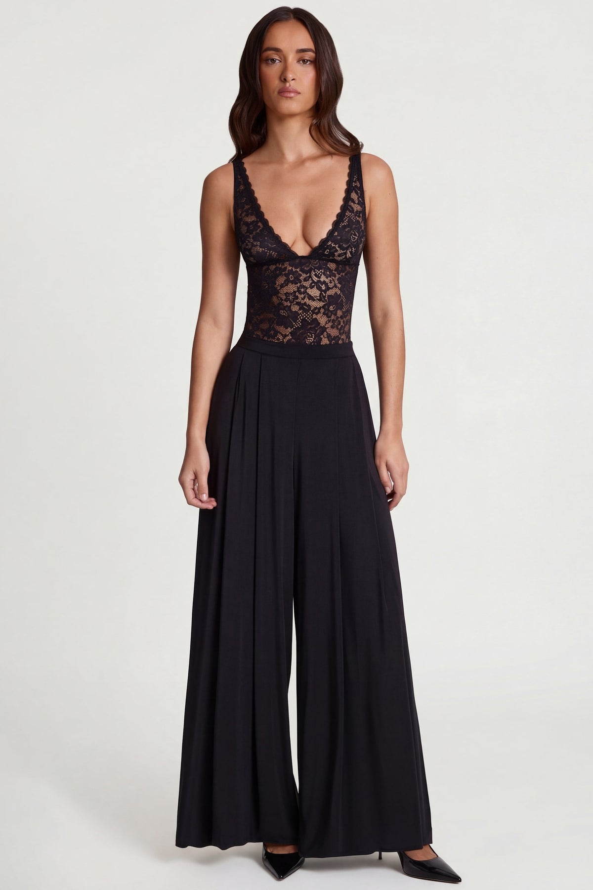Soft Jersey Mid-Rise Wide-Leg Trousers in Black