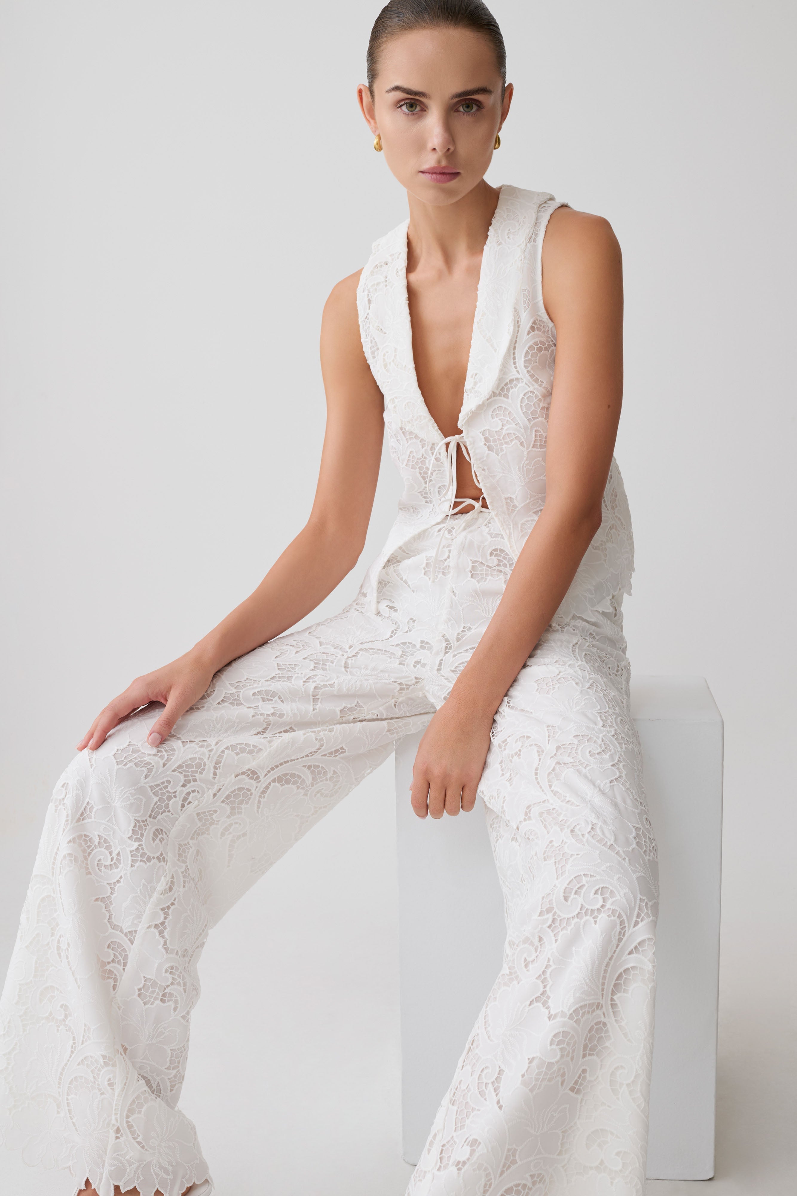 Tessa Broderie Straight Leg Pants - White