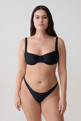 Abra Underwire Apex Bikini Top - Black