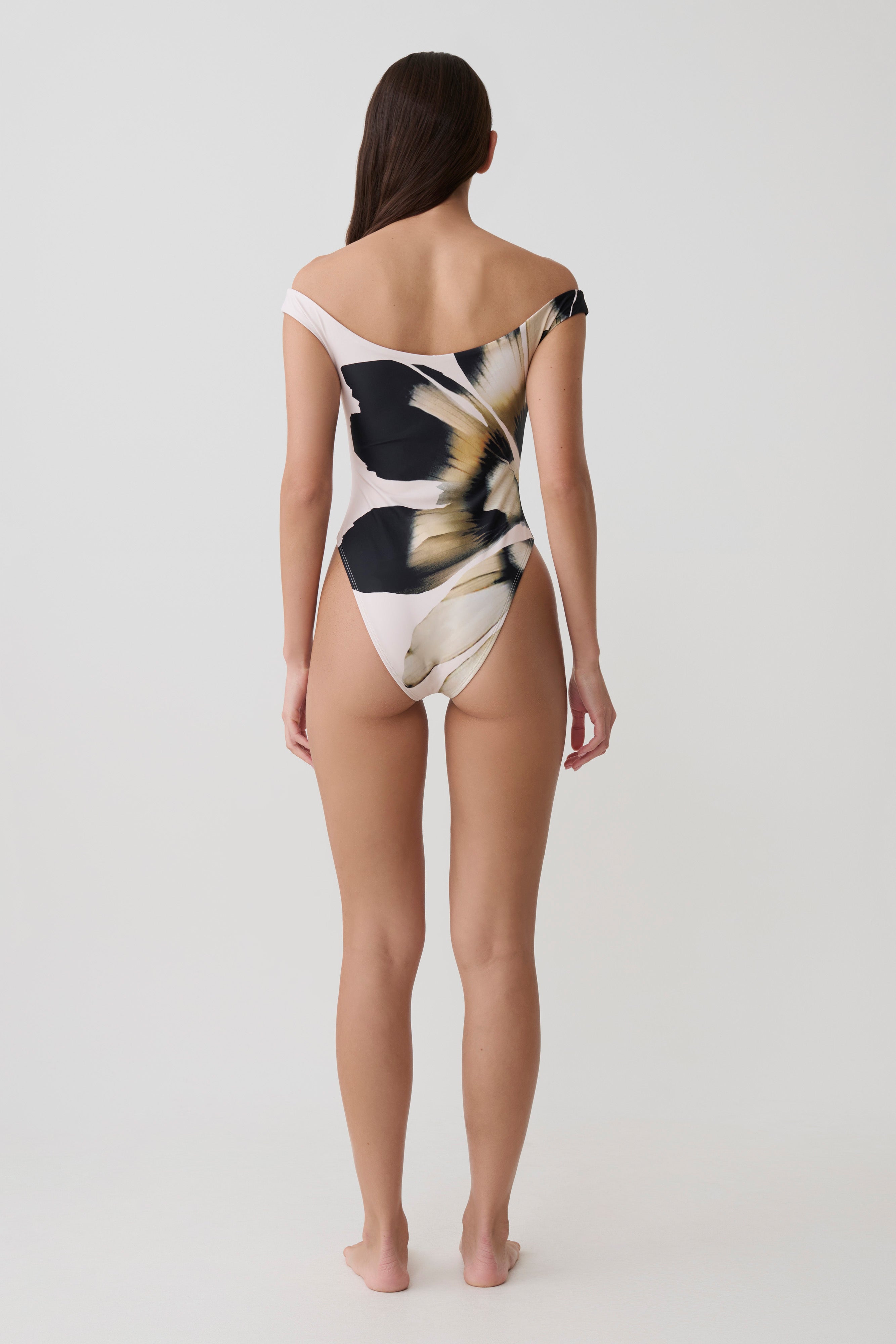 Yumi U-Wire Plunge One Piece Swimsuit - Ivory Base Floral Print