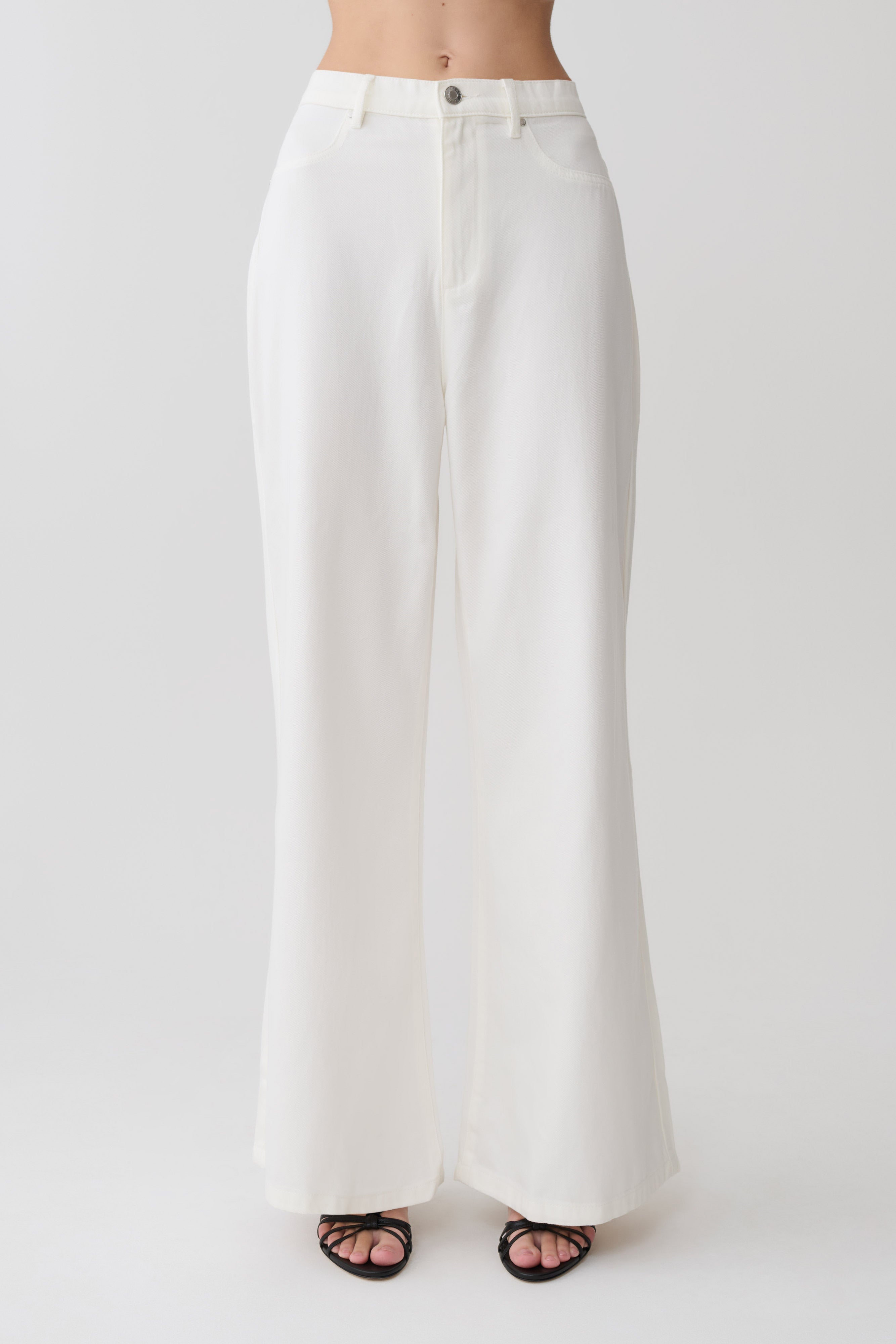 Shae Wide Leg Denim Jeans - White