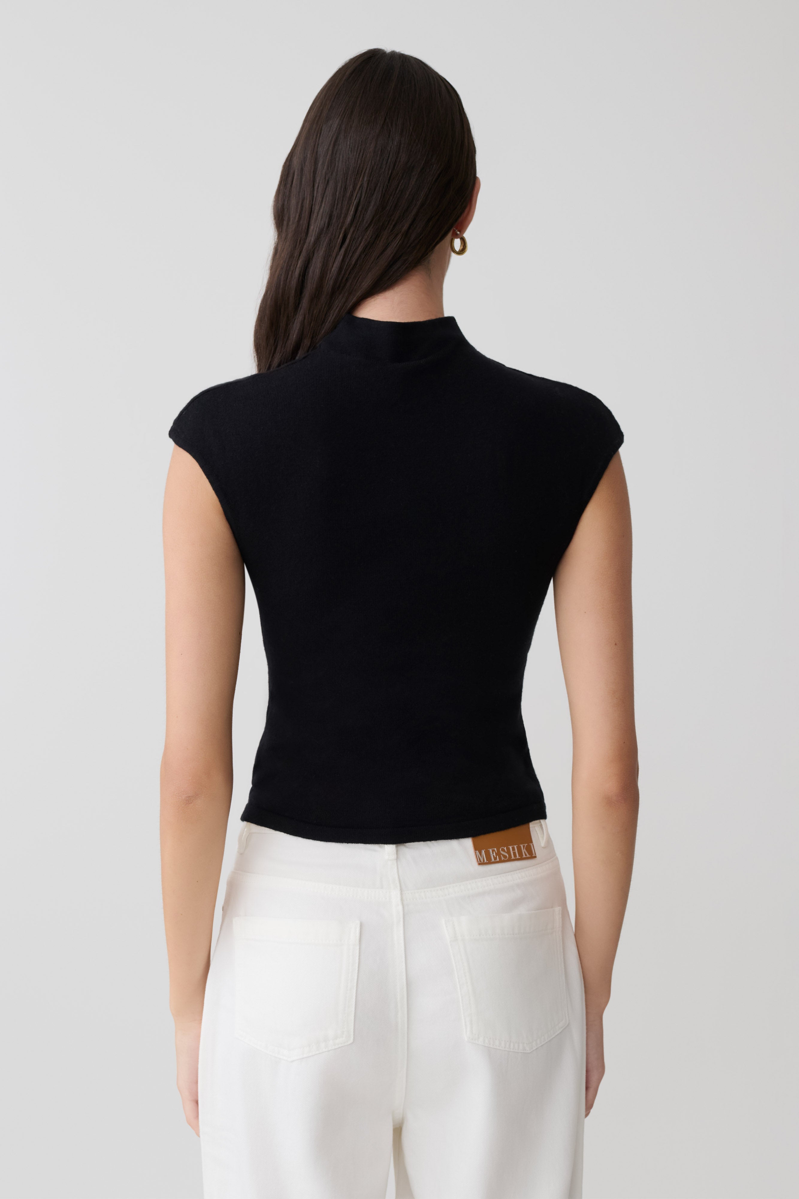 Sonny Short Sleeve Knit Top - Black
